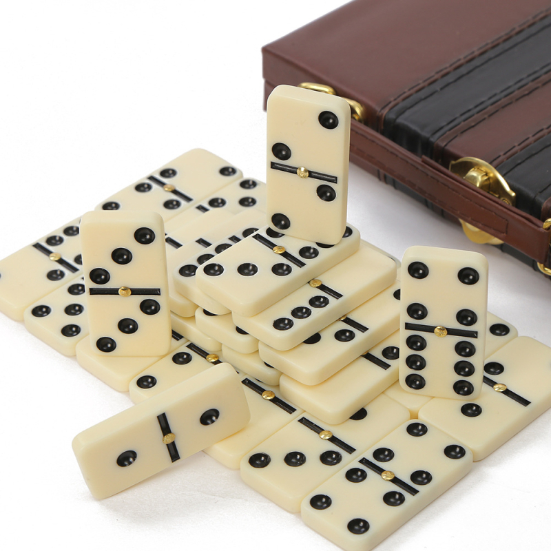 PU ντόμινο-σκάκι σετ, επιτραπέζιο παιχνίδι σκάκι-καρτών, συσκευασία με έγχρωμο κουτί, για ηλικίες 15–35 ετών, παιχνίδια άνω των 14