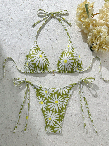 Bikini su gėlių spauda ir raišteliai, krūties pagalvėlė, be plieno atramos, be rankovių, briefs stilius, poliesterio audinys 82% su poliesterio pamušalu 82%