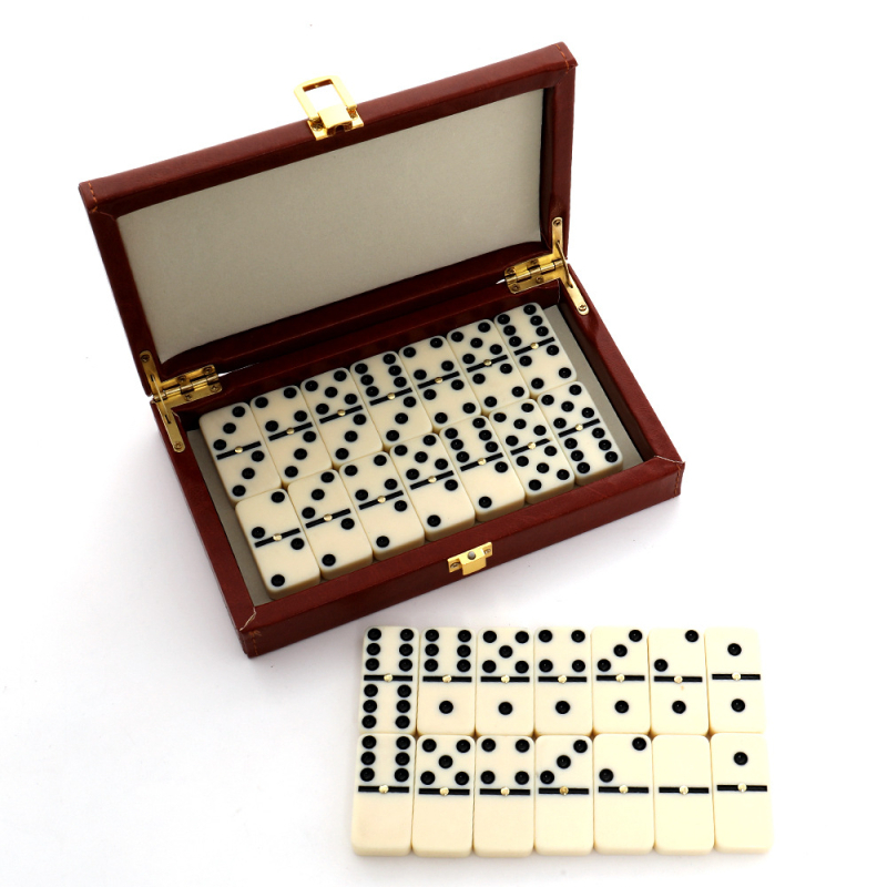 Domino set 28 komada, plastični, stolna igra, u kutiji