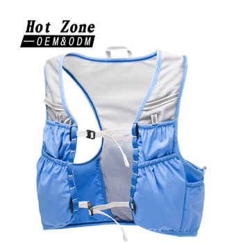 Ranac za cross-country trčanje — lagan, prozračan i otporan; unisex, poliester; ergonomske zakrivljene naramenice; za planinarenje, uspon i biciklizam