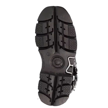 Martin csizmák, felsőréteg marhabőr, gumírozott talp, kerek orr, 3–5 cm vastag sarok