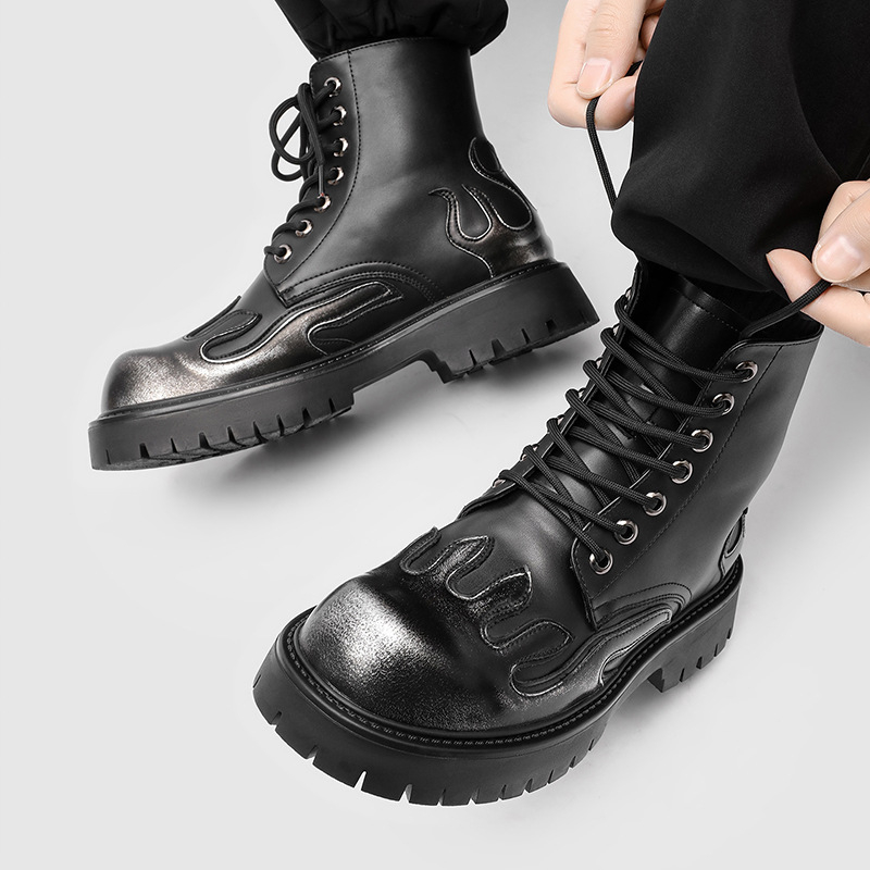 Muške Martin čizme, visoki potkoljenice, debela gumena potplata, zaobljeni vrh, vezanje sprijeda, retro punk stil
