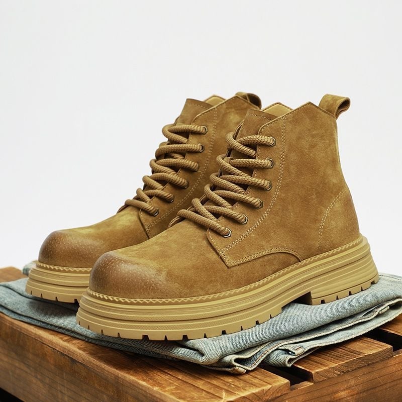 Férfi Martin csizmák, bőr felsőrész, gumi talp, kerek orr, elülső fűzőzárás, középmagas sarok 3–5 cm (bőr felsőrész; gumi talp; kerek orr; elülső fűzőzárás; középmagas sarok 3–5 cm)