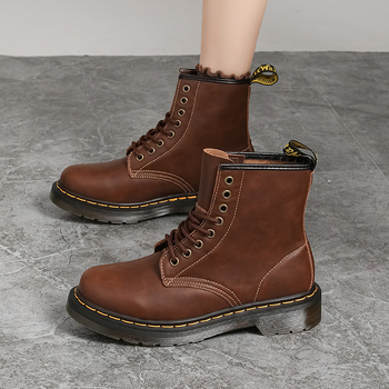 1460 Martin csizma nőknek, felsőrész valódi bőr, Goodyear gumitalp, belső bőr, alacsony sarka 1–3 cm