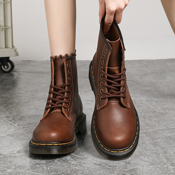 1460 Martin csizma nőknek, felsőrész valódi bőr, Goodyear gumitalp, belső bőr, alacsony sarka 1–3 cm