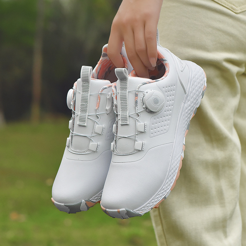 Unisex golfa kurpes ar fiksētām spicēm, ūdensnecaurlaidīgas, elpojošas, pretslīdoša zole