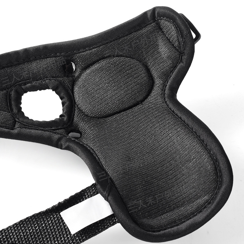 Riešo apsaugos su putų įdėklomis – skirtos riedlentėms, riedutangoms ir slidinėjimui – prekės kodas Ql-56; dėžutėje 100 vnt.