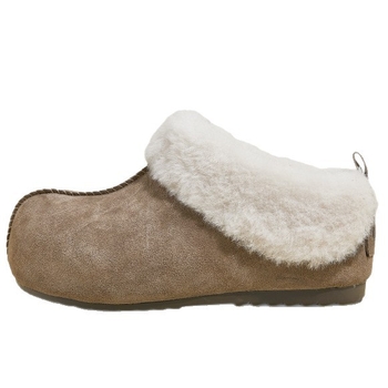 Moteriški žieminiai batai su avies kailio įdaila, viršutinė dalis iš karvės zomšos, trumpas aukštis, stora padas (atsparus vandeniui)