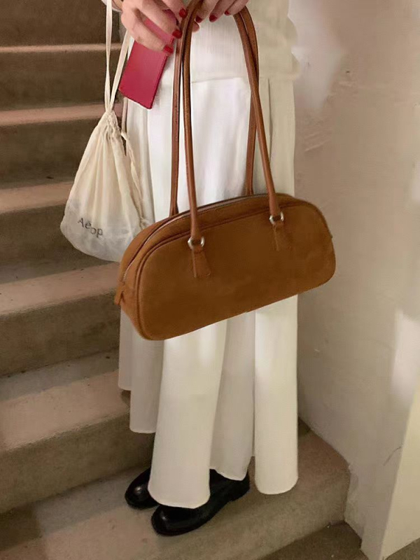 Gradska velur torba za podlakticu, vodoravni četvrtasti oblik, zatvarač, unutarnja džep s zatvaračem, jesen 2024