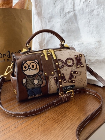 Ženska torba Boston crossbody, PU materijal, horizontalno kvadratni oblik, zatvarač, unutarnja džep s zipom i džep za telefon