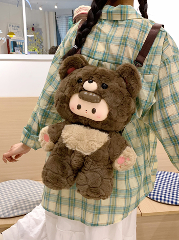 Дамска раница с плюшено мече – свеж и сладък стил, Материал: плюш, Подплата: найлон, Начин на затваряне: цип, Зимен сезон 2025