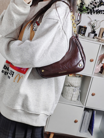 PU torbica ispod pazuha, zatvarač, poliester, vodoravni kvadratni oblik, džep za telefon