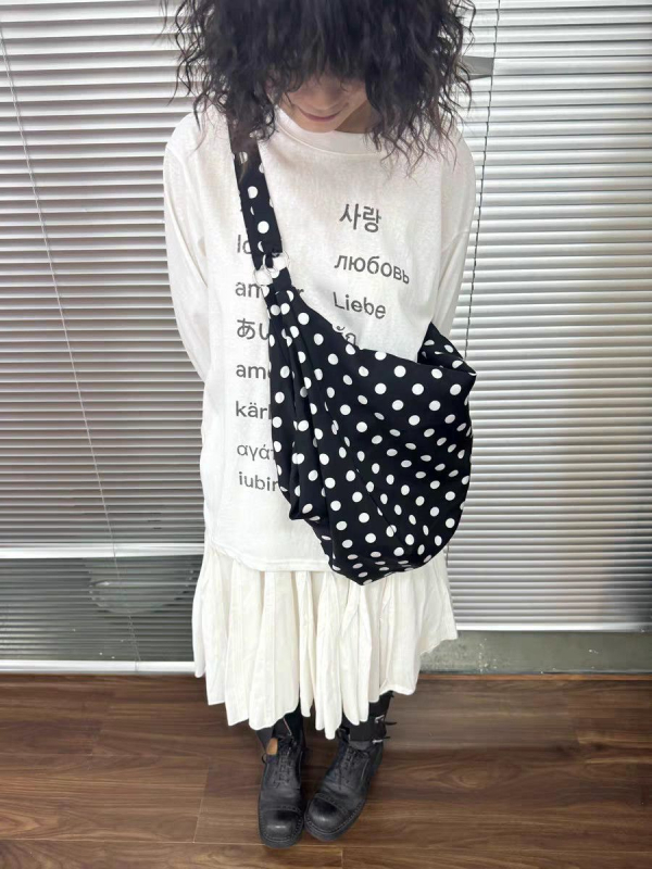 Geantă crossbody cu buline, nylon, unisex, pentru călătorii de relaxare