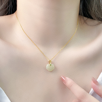 Colier din argint 925 cu pandantiv din jad Hetian și zirconiu, lanț clavicular, greutate 2,67 g, finisaj electroplacat