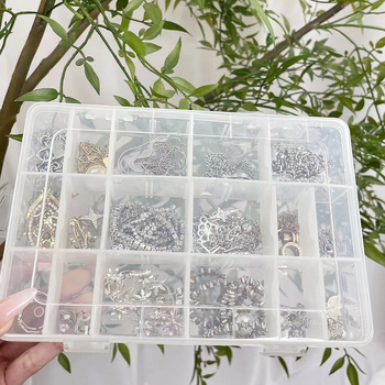 Kutija za nakit – plastična, Sn-51624; jednostavan i moderan dizajn; prilagodljive pregrade