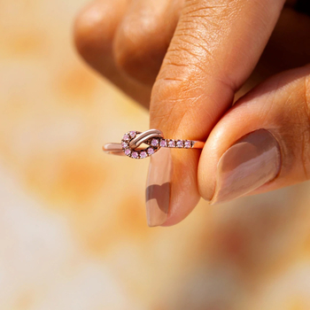 Prsten od srebra 925, čvor i vijugavan dizajn, geometrijski stil, elektroplatirano, marka Yin Shang Xin, model YSXXJZ067