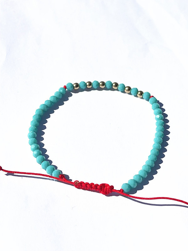 Unisex narukvica od perlica u nacionalnom stilu, kapljastog oblika, od plastike/smole, s logom, mogućnost prilagodbe