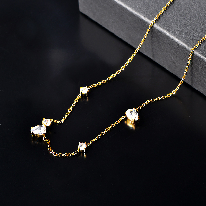 Ogrlica | titan čelik, dijamantno obrađena, oblik U, lanac zmijskog tipa, ljeto 2024