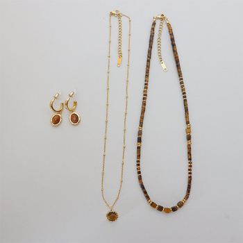 Colier cu Tiger Eye, mărgele din piatră, lucrat manual, lanț cu mărgele de piatră, pandantiv geometric din alamă