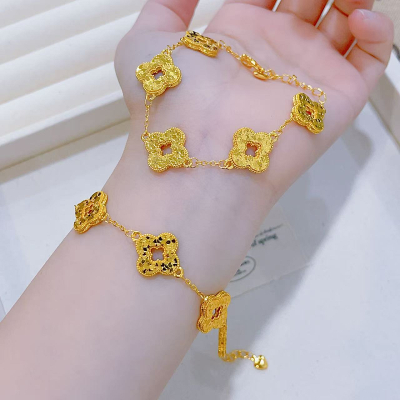 Narukvica s dizajnom ljuskica zmaja i šuplje četverolisne djeteline (Materijal: bakar s premazom; Brend: Jinling Jewelry; Stil: Ženski, Modni; Dizajn: Zmajeve ljuske, Šuplja četverolisna djetelina; Lansiranje: proljeće 2025)