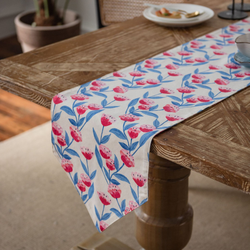 Table Flag, смесена тъкан 90% памук / 10% лен, модерен минимализъм, персонализируем дизайн, за хол и ресторант