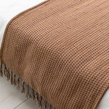 Covoraș decorativ pentru marginea patului, tricotat, cu ciucuri - tricot tweed, stil hotelier, minimalist modern, personalizare disponibilă, logo imprimat