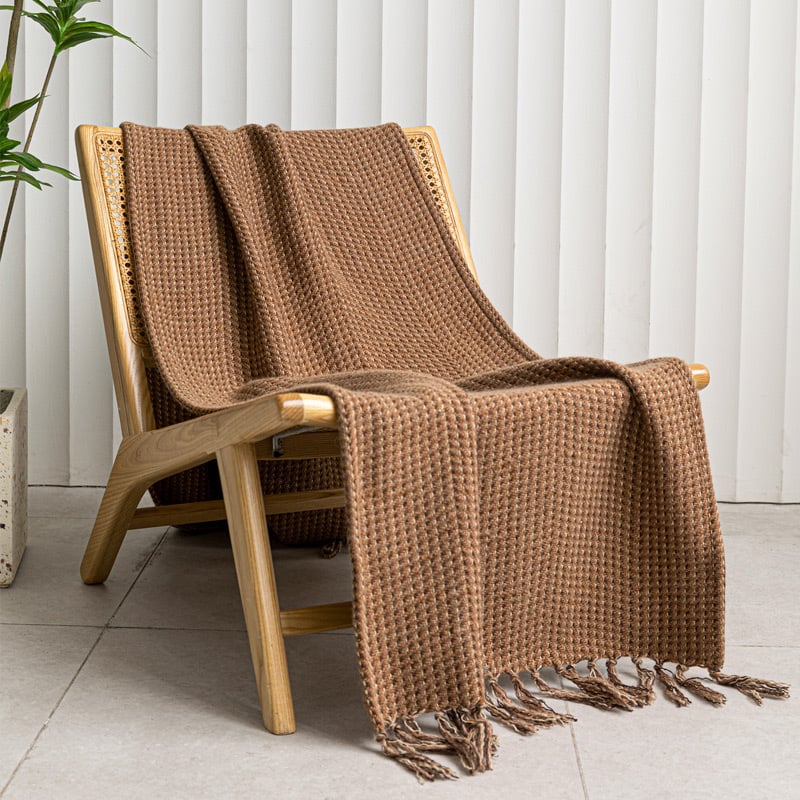 Covoraș decorativ pentru marginea patului, tricotat, cu ciucuri - tricot tweed, stil hotelier, minimalist modern, personalizare disponibilă, logo imprimat