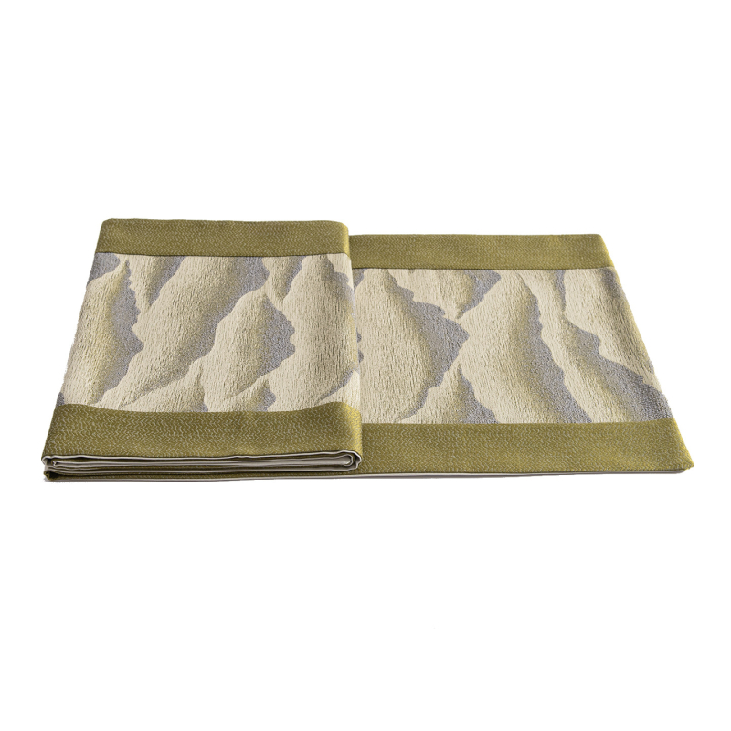 Dekorativni šal za krevet za hotele i smještajne objekte sa prugastim uzorkom (Materijal: Drugo; Uzorak: Prugasti; Stil: Drugo; Hotelski stil)