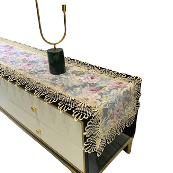 Дантелена покривка за маса, 100% полиестер, празничен модел, възможност за персонализация, подходяща за дневна, спалня, кабинет и заведения