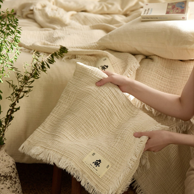 Многофункционално одеяло; Материал: 100% памук в основна нишка; 10% лен + 90% памук в утъкваща нишка; Модел: едноцветно; Стил: японски; За всички сезони