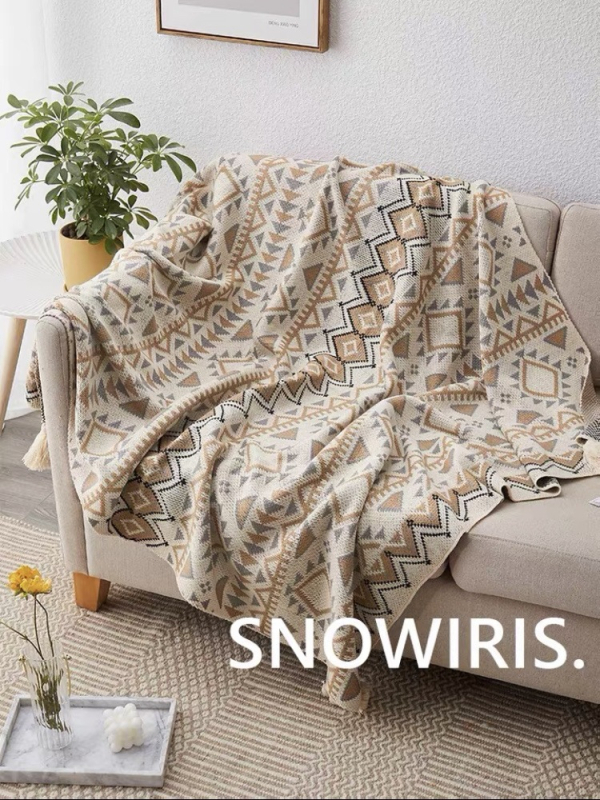 Бохемско одеяло за диван, етно стил, геометрични мотиви, усадка 2-3%, устойчивост на цветовете 2-3%