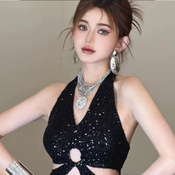 Choker ogrlica od legure, višeslojna rhinestone s velikim ovalnim kamenom, prirodan stil, svježe i slatko, proljeće 2024