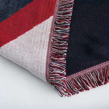 Pătură pentru canapea în stil american, groasă, acoperire completă, model cu dungi, material amestecat, compatibilă cu canapelele modulare, stil minimalist, tip pernă, personalizabil