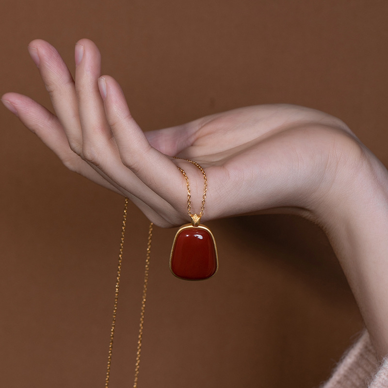 Ogrlica od srebra s privjeskom od umjetnog kristala, O-lanac, elektroplatiranje, geometrijsko etno-retro stil