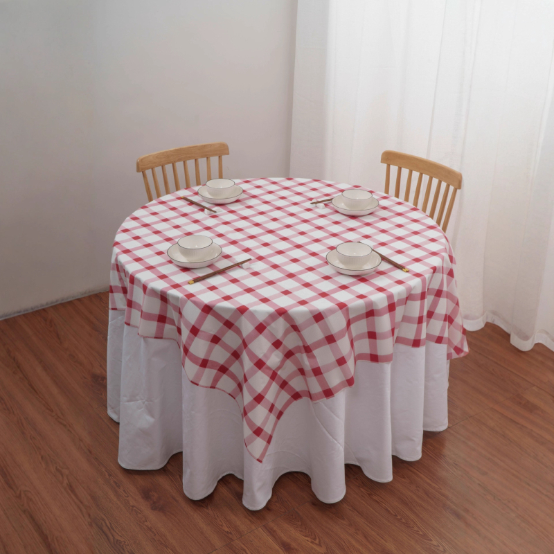 Μίας χρήσης πλαστικό τραπεζομάντηλο σε ορθογώνιο σχήμα, παχύ, αδιάβροχο και ανθεκτικό στο λάδι, καρό σχέδιο, προσαρμόσιμο για ξενοδοχεία και εστιατόρια