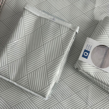 Gultas mats – bambuss + ice silk, Jacquard audums, saliekams, mūsdienu minimālisms