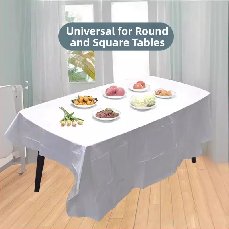 Vienkartinė PE plastikinė staltiesė, kvadratinės formos, porceliano balto rašto, matmenys 1.4-2.2, 10 vnt