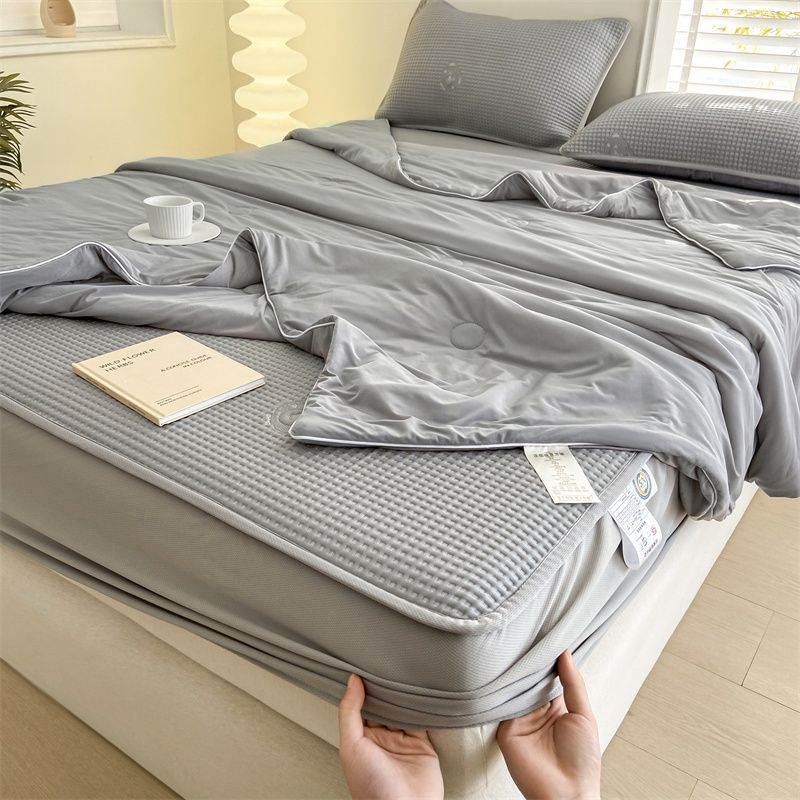 Ice Silk hűsítő ágyneműszett, négy darab – 100% pamut, töltet toll-selyem pamutkeverék, reaktív nyomtatás, INS stílus