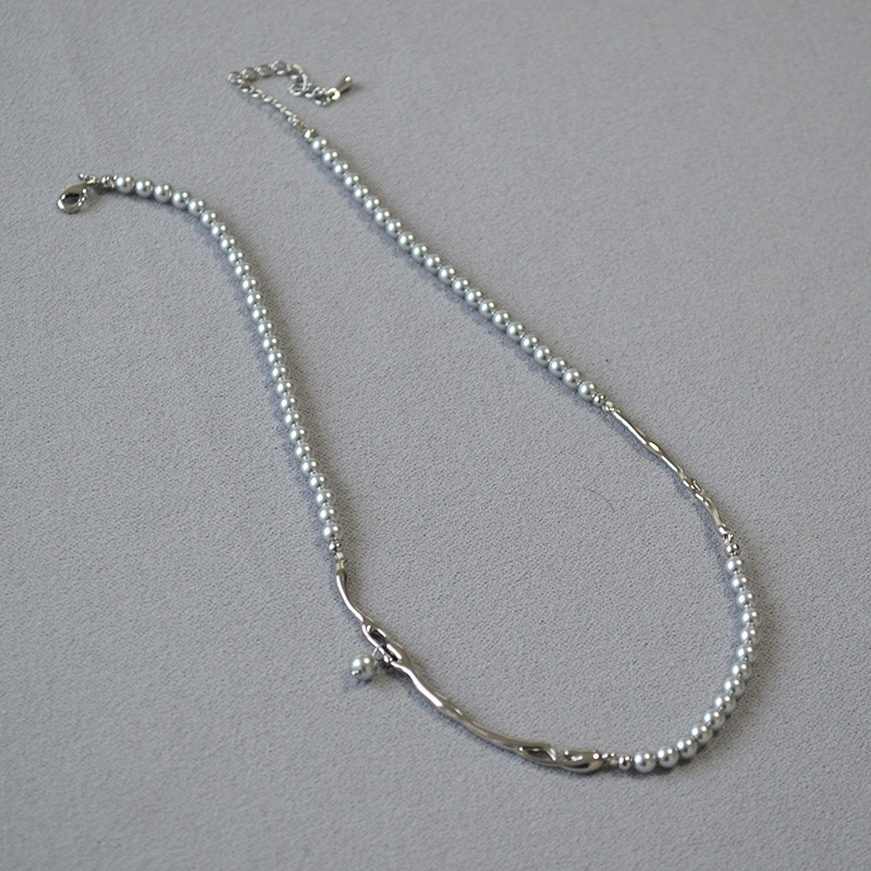 Ogrlica od bakra s elektroplatom, perljnim lancem i privjeskom od umjetnog kristala, francuski retro dizajn, težina 20 g, za žene