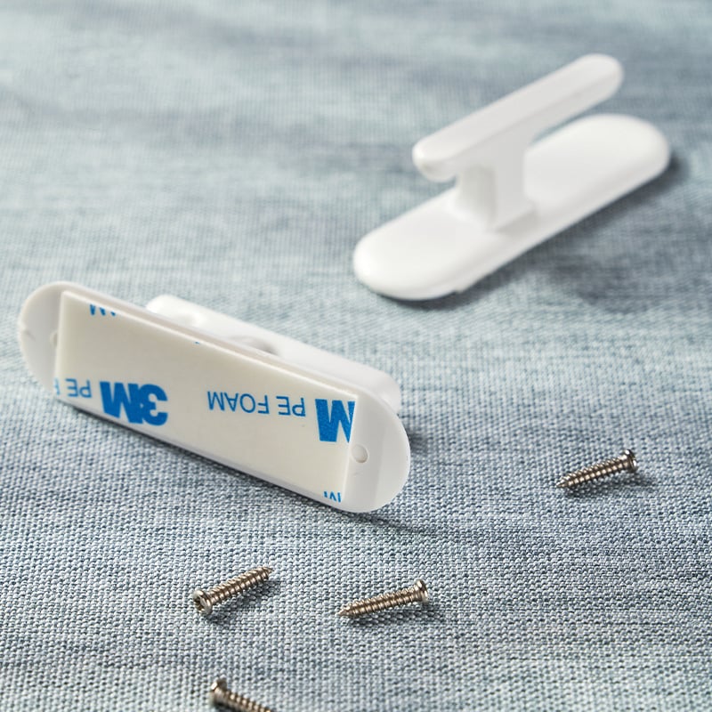 KM plastična kuka za kablove, jednostruki kuk, japanskog stila, za zid, nosivost 0–1 kg, paket od 2 komada