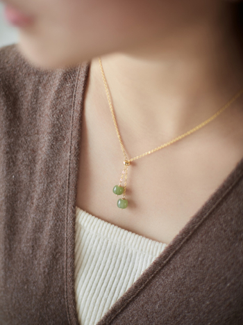 Colier din jad Hetian natural, reglabil, lanț răsucit, pandantiv din argint 925, lungime 45 cm