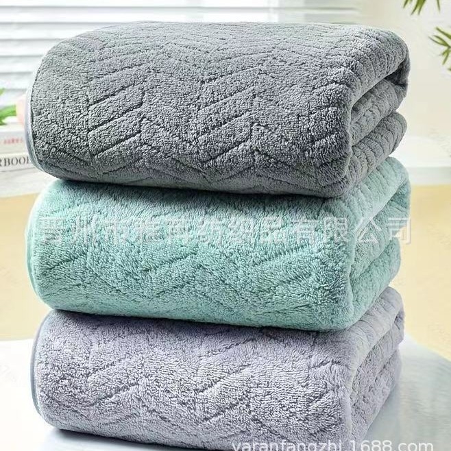 Prosop de față - Coral fleece, 150D, margine cusută, 50–80 g, moale, uscare rapidă, absorbant