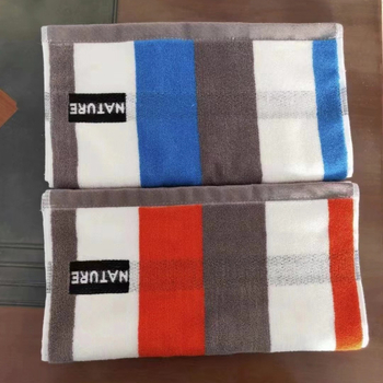 Arctörölköző, 100% pamut, jacquard 32 szál, 120–140 g, testreszabható