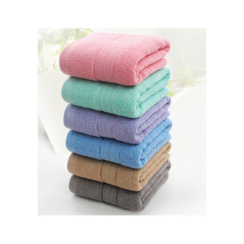 Fürdő- és strand törölköző, 80% gyapot, gyengén csavart szál, tömeg 300–400 g, 14-es fonal