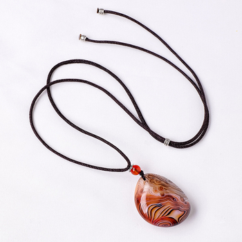 Agát Kristály medál – Appen Crystal Crafts, természetes agát kristály, kristálykő, modern minimalista dizájn, PP zacskó csomagolás