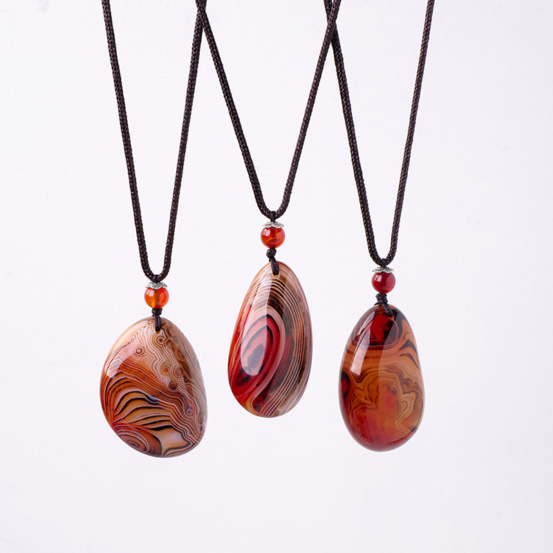 Agát Kristály medál – Appen Crystal Crafts, természetes agát kristály, kristálykő, modern minimalista dizájn, PP zacskó csomagolás