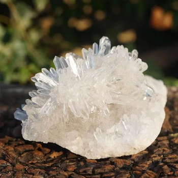 Decor cu grup de cristale — cristal crizantemă, formă geometrică, material cristal, ambalare PP