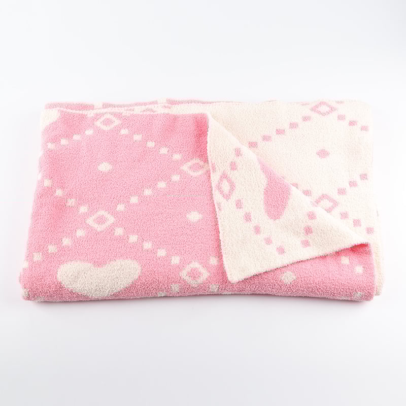 Pokrivač kauča sa srcolnim uzorkom, minimalistički stil, sve sezone, poliester deka tip ručnik, 800–1000 g