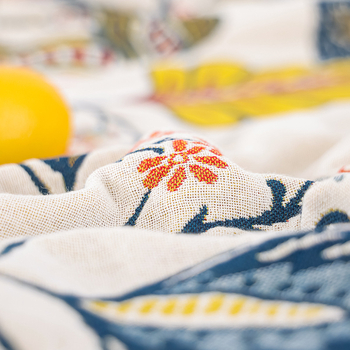 Többszörös rétegű, négy évszakos pamut géz törölköző-takaró bojtokkal — bőrbarát, reaktív nyomtatás és festés, első osztály, típus: törölköző-pled