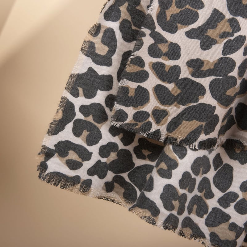 Šal s leopardim uzorkom, dug, mješavina poliestera i viskoze, zaštita od sunca, proljeće i jesen